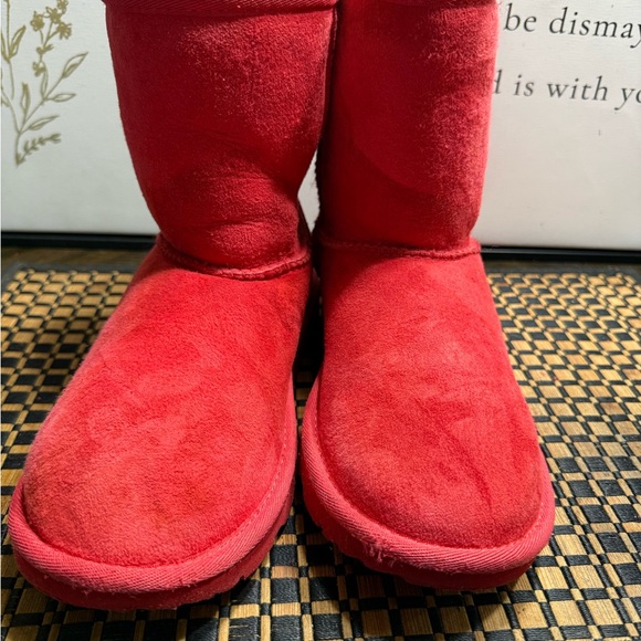 UGG Shoes - UGG Vibrant Red Winter Boots Women SZ5-Box15